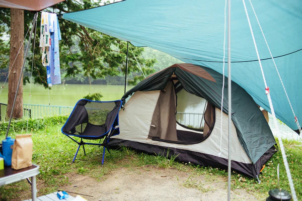 梅雨の時期に役に立つキャンプ用品