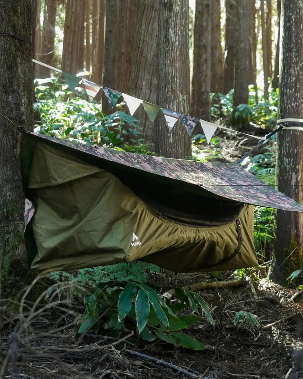 variant--Hammok Color:Canopy Camo